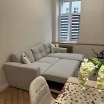 شقة K73urbannest *