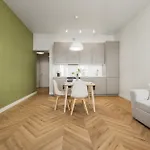 شقة K73urbannest *
