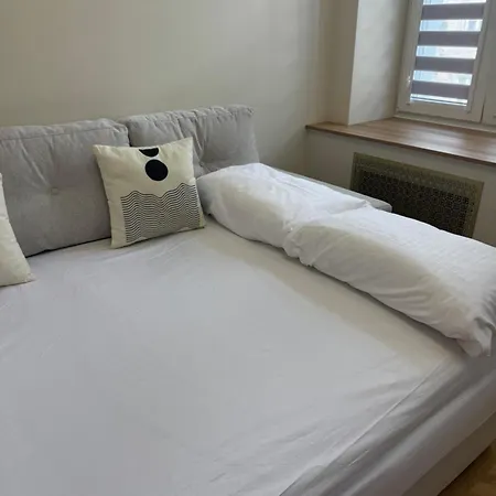 Apartment K73urbannest *